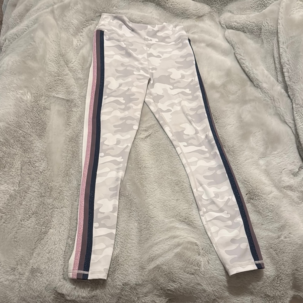 Spiritual Gangster White and Pink Leggings with Stylish Design